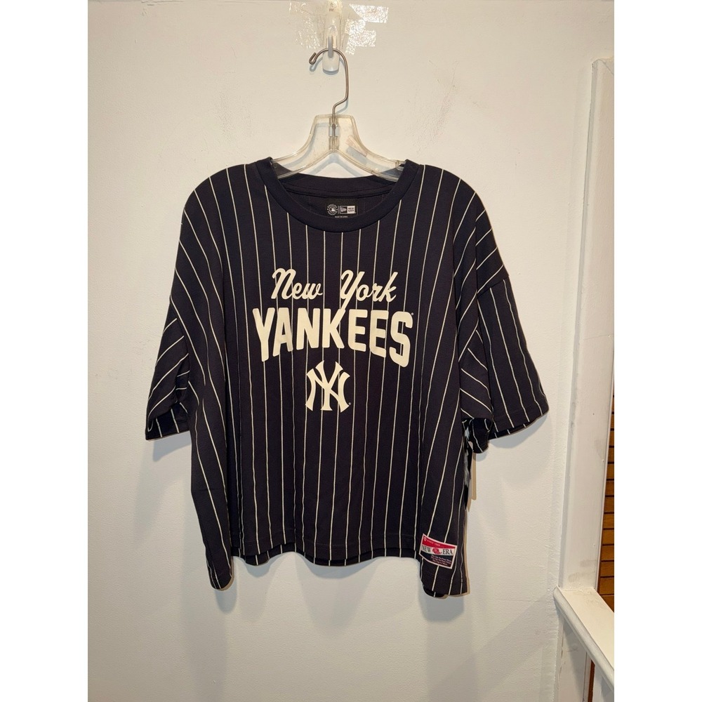 New Era NY Yankees Striped Boxy Cropped TShirt. Womens XL (NWTS)